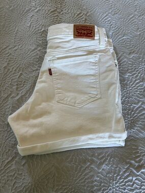 Levi's White Women's Denim Cutoff Shorts with Red Tab